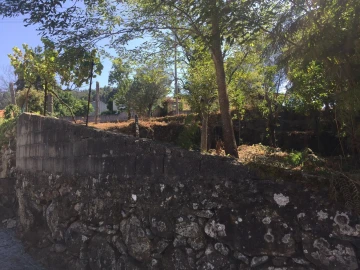 Terreno para Venda em Creixomil e Mariz