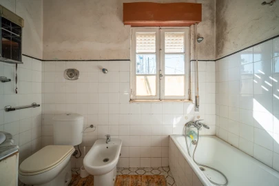 Moradia T4 para Venda em Galegos (Santa Maria)