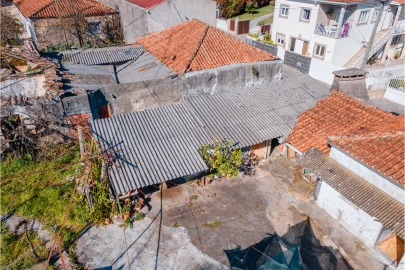 Moradia T4 para Venda em Galegos (Santa Maria)