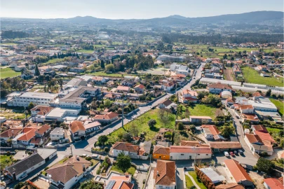 Moradia T4 para Venda em Galegos (Santa Maria)