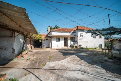 Moradia T4 para Venda em Galegos (Santa Maria)