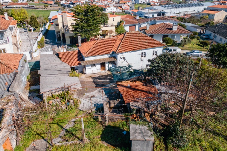 Moradia T4 para Venda em Galegos (Santa Maria) Foto 6