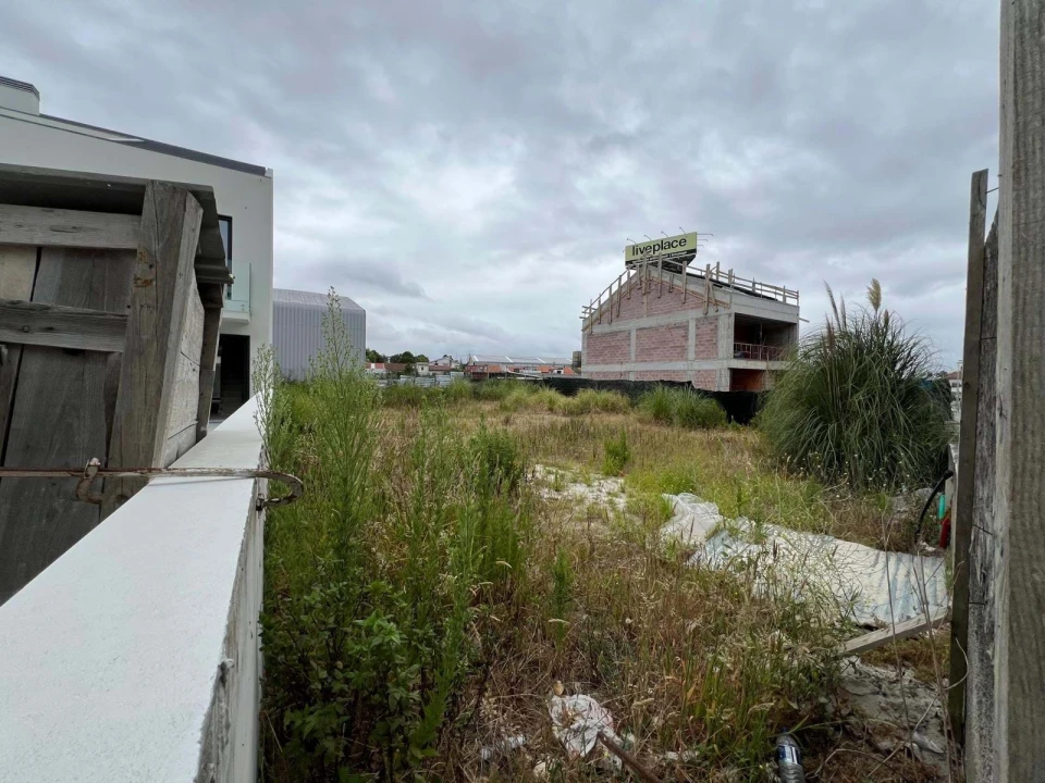 Terreno para Venda em Perafita, Lavra e Santa Cruz do Bispo Foto 1
