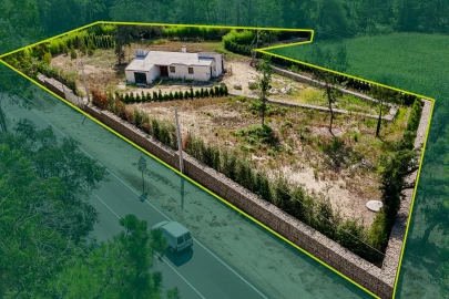 Moradia T3 para Venda em Vila Cova e Feitos
