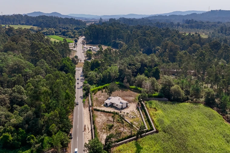 Moradia T3 para Venda em Vila Cova e Feitos Foto 7