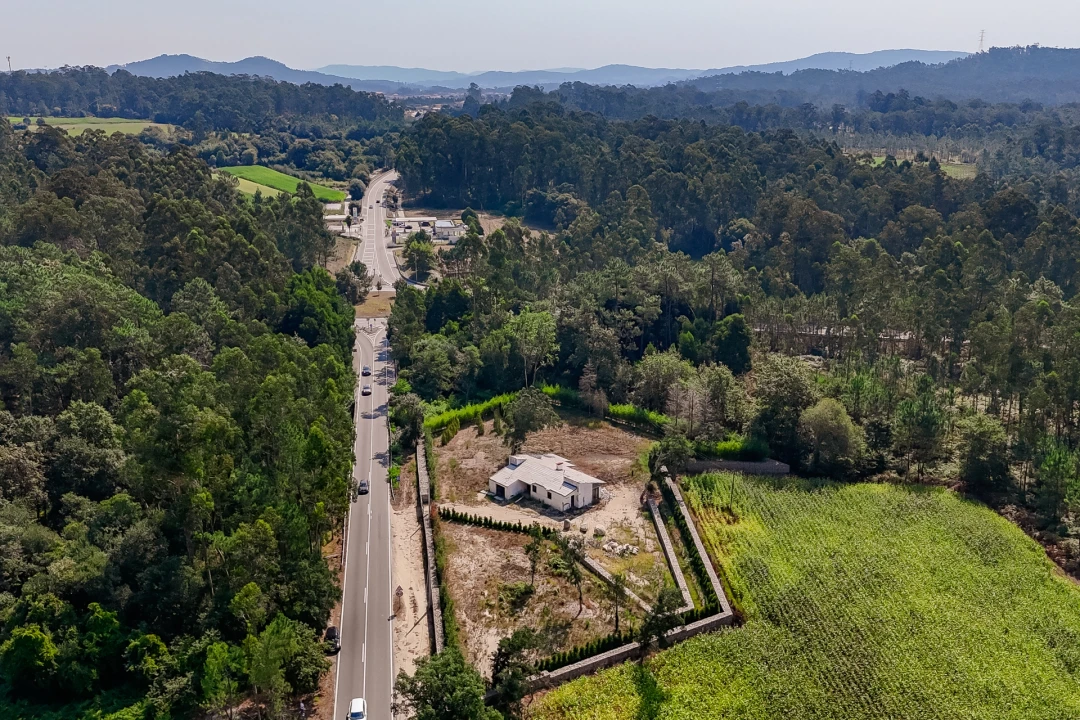 Moradia T3 para Venda em Vila Cova e Feitos Foto 7