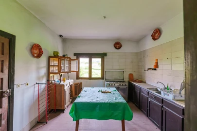 Moradia T4 para Venda em Cossourado