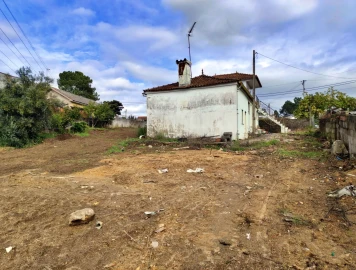 Moradia T3 para Venda em Lama