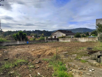 Moradia T3 para Venda em Lama