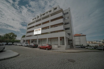 Apartamento T2 para Venda em Arcozelo