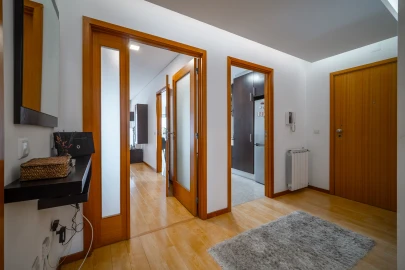 Apartamento T2 para Venda em Arcozelo