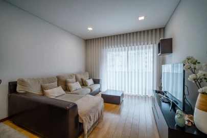 Apartamento T2 para Venda em Arcozelo