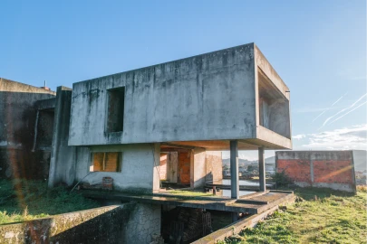 Moradia T5 para Venda em Alvelos
