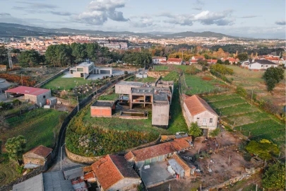 Moradia T5 para Venda em Alvelos