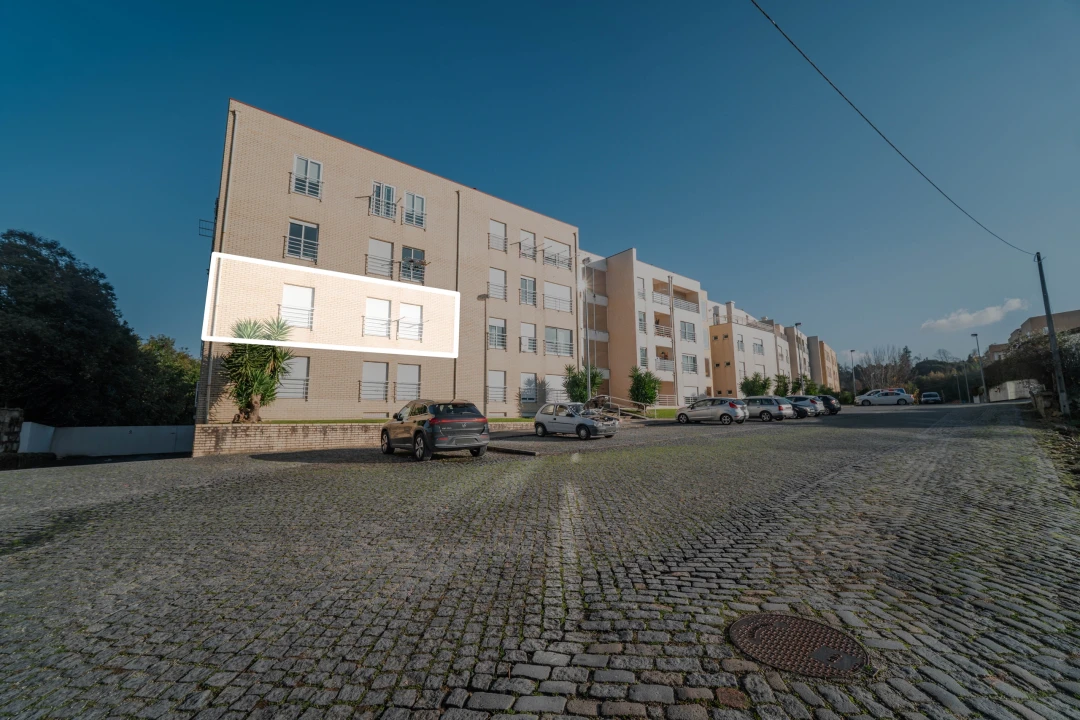 Apartamento T3 para Venda em Barcelinhos Foto 9