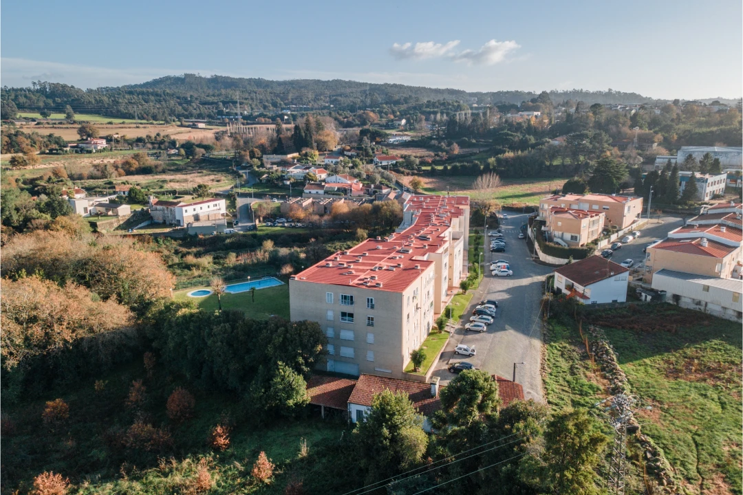 Apartamento T3 para Venda em Barcelinhos Foto 32