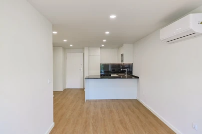Apartamento T2 para Venda em Barcelos, V.Boa, V.Frescainha