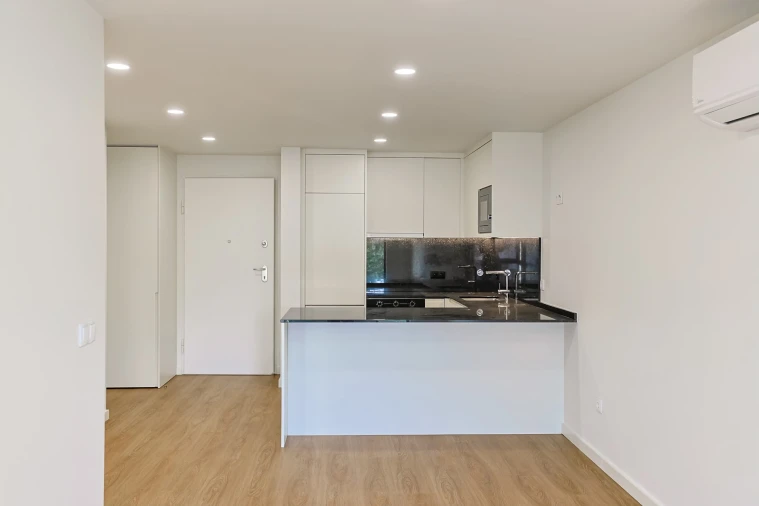 Apartamento T2 para Venda em Barcelos, V.Boa, V.Frescainha Foto 3