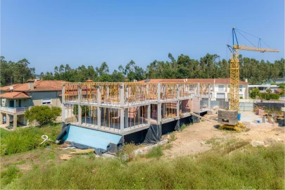 Moradia T3 para Venda em Manhente