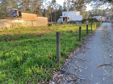 Terreno para Venda em Vila Cova e Feitos