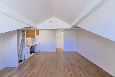 Apartamento T0 para Venda em Braga (Maximinos, Sé e Cividade)