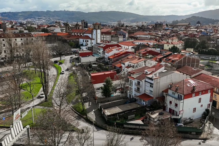 Apartamento T0 para Venda em Braga (Maximinos, Sé e Cividade) Foto 27