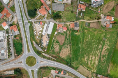 Terreno para Venda em Tamel (Santa Leocádia) e Vilar do Monte