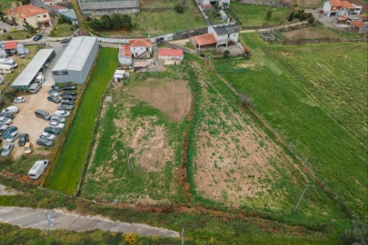 Terreno para Venda em Tamel (Santa Leocádia) e Vilar do Monte