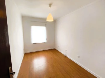 Apartamento T2 para Venda em Macieira de Rates