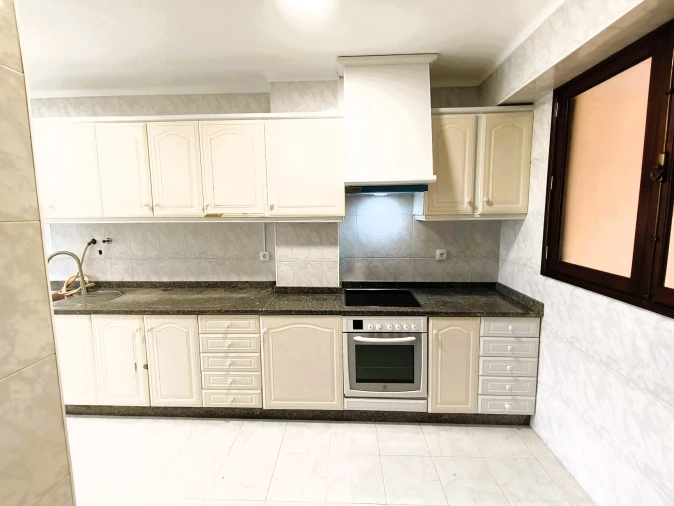 Apartamento T2 para Venda em Macieira de Rates Foto 28
