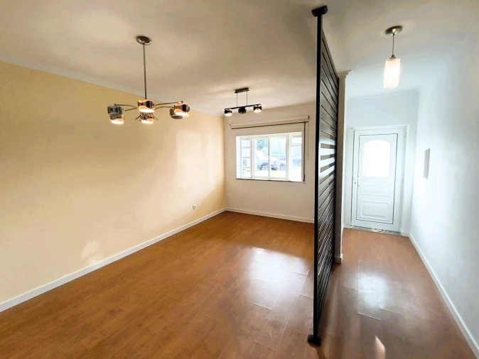 Apartamento T2 para Venda em Macieira de Rates Foto 17