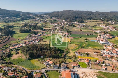 Terreno Misto para Venda em Campo e Tamel (São Pedro Fins)