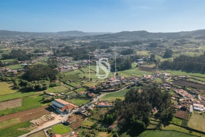 Terreno Misto para Venda em Campo e Tamel (São Pedro Fins)
