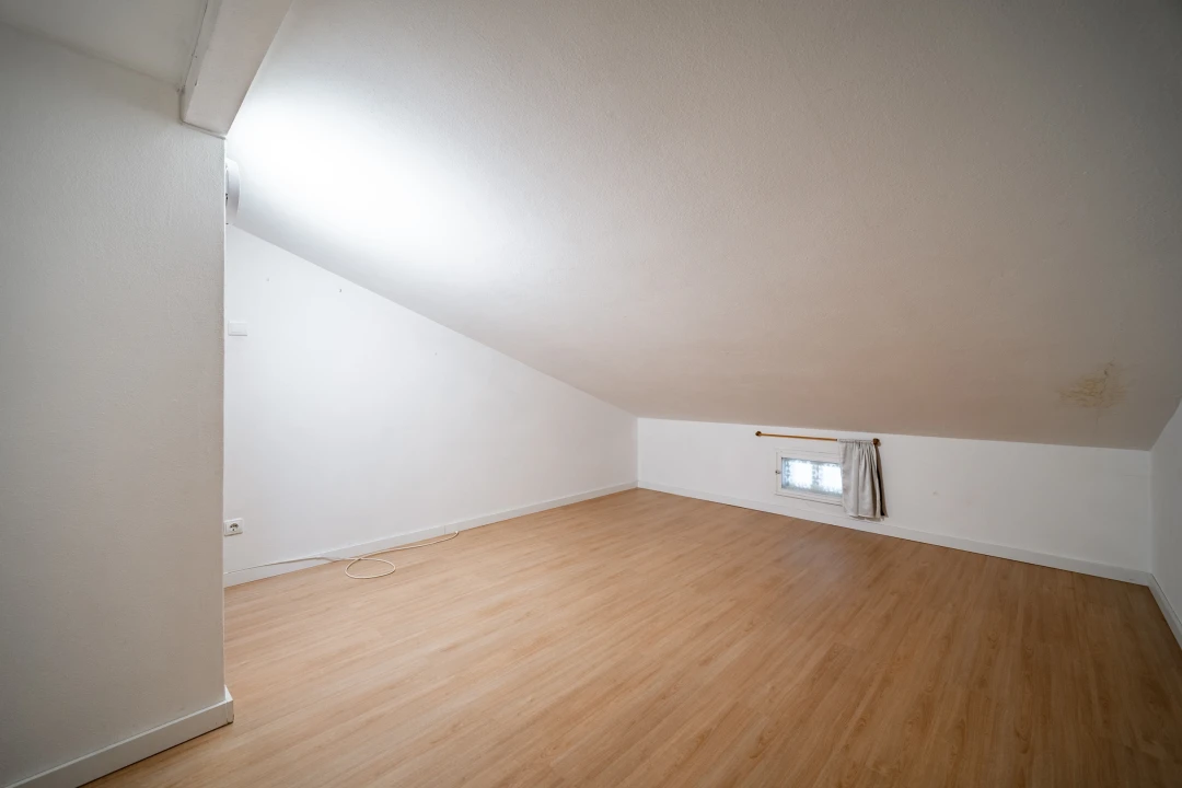 Apartamento T1 para Venda em Arcozelo Foto 10