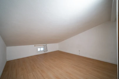 Apartamento T1 para Venda em Arcozelo