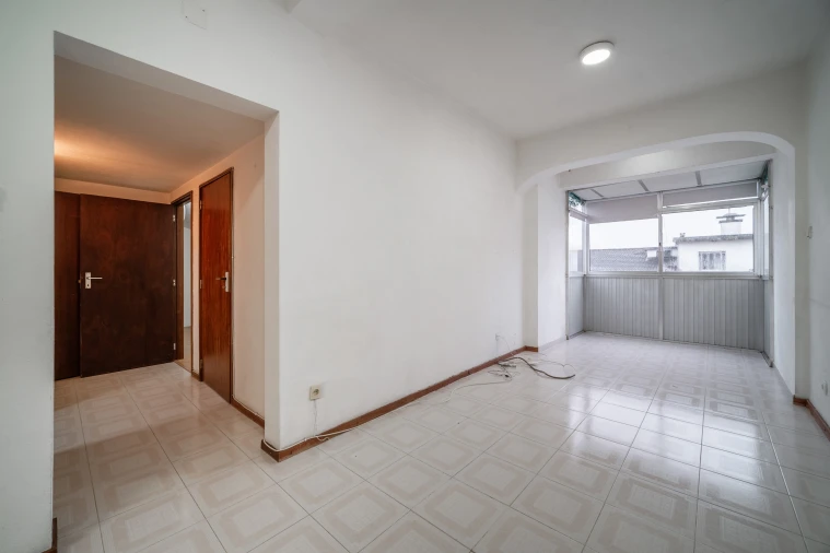 Apartamento T1 para Venda em Arcozelo Foto 6