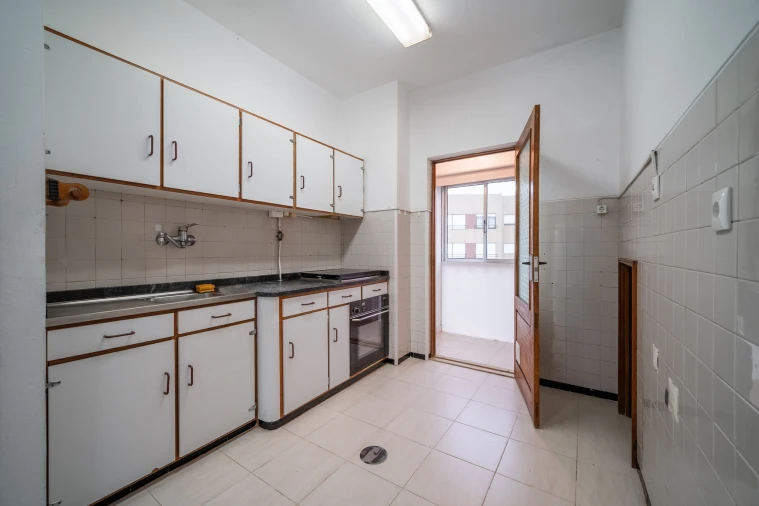 Apartamento T1 para Venda em Arcozelo Foto 4
