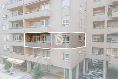 Apartamento T3 para Venda em Arcozelo