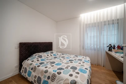 Apartamento T3 para Venda em Arcozelo