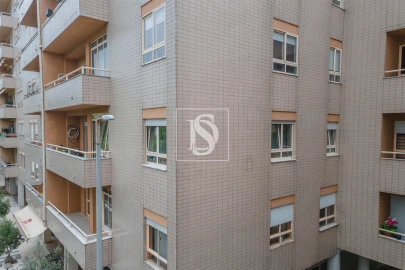 Apartamento T3 para Venda em Arcozelo