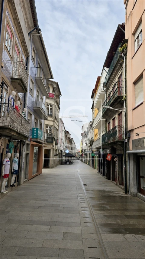 Loja para Venda em Barcelos, V.Boa, V.Frescainha