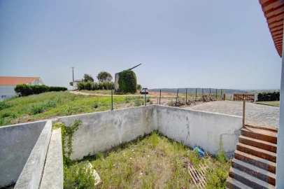 Moradia T2 para Venda em Encarnação