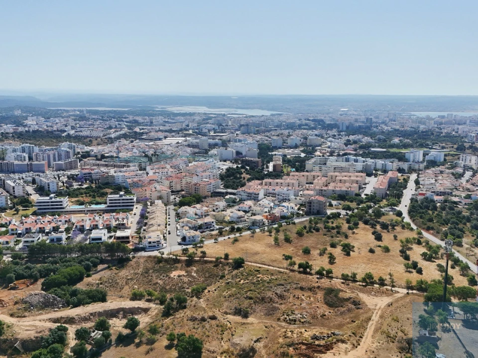 Terreno para Venda em Portimão Foto 1