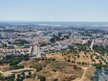 Terreno para Venda em Portimão