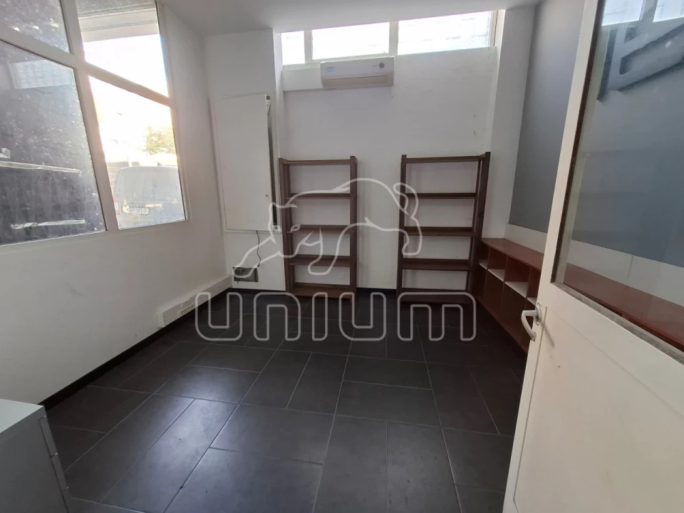 Armazém para Venda em Santa Maria Maior e Monserrate e Meadela Foto 7