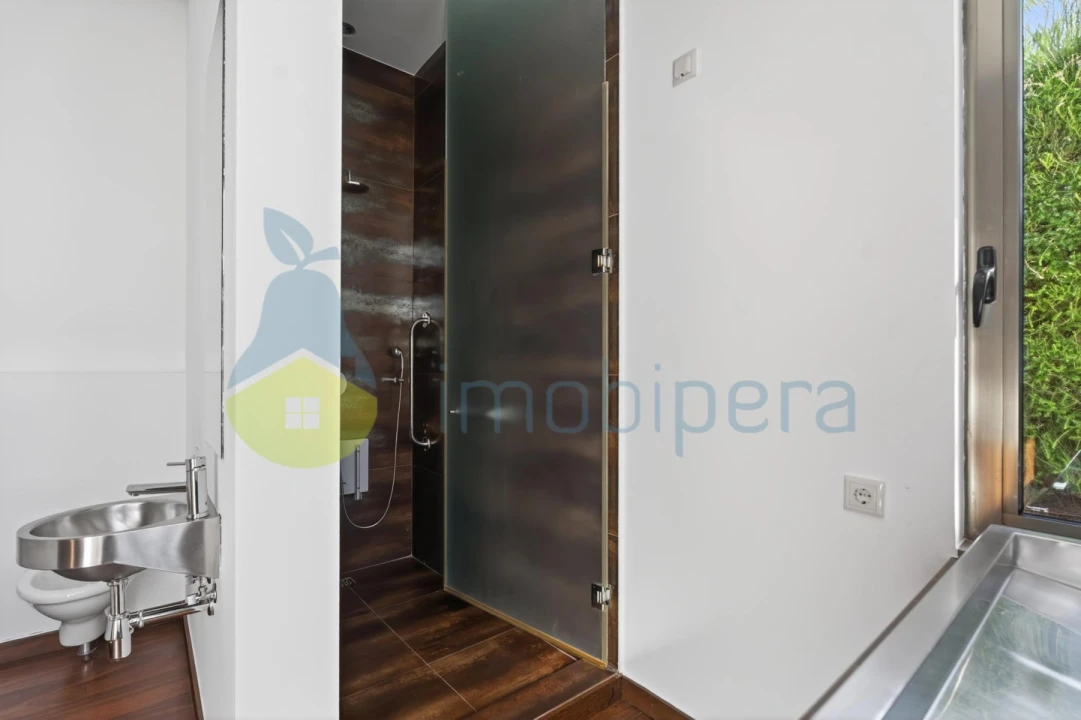 Moradia T3 para Venda em Albufeira e Olhos de Água Foto 12