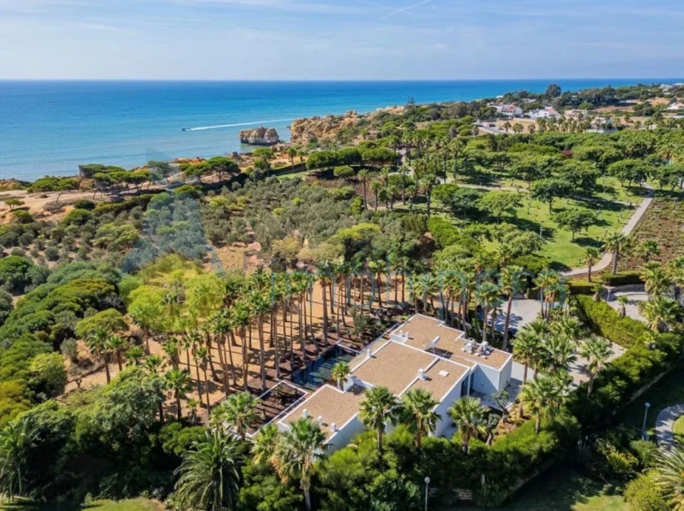 Moradia T3 para Venda em Albufeira e Olhos de Água Foto 2