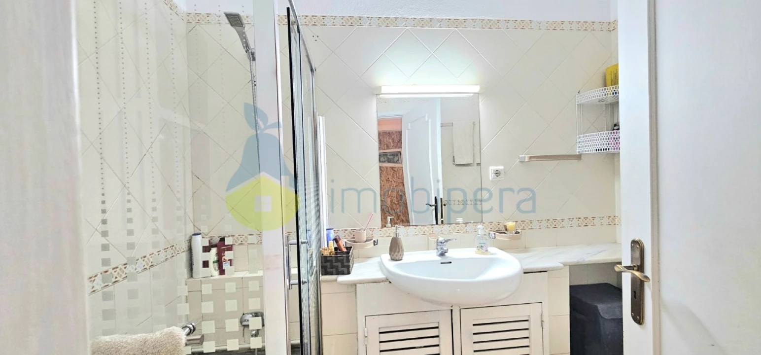 Apartamento T1 para Venda em Alvor Foto 14
