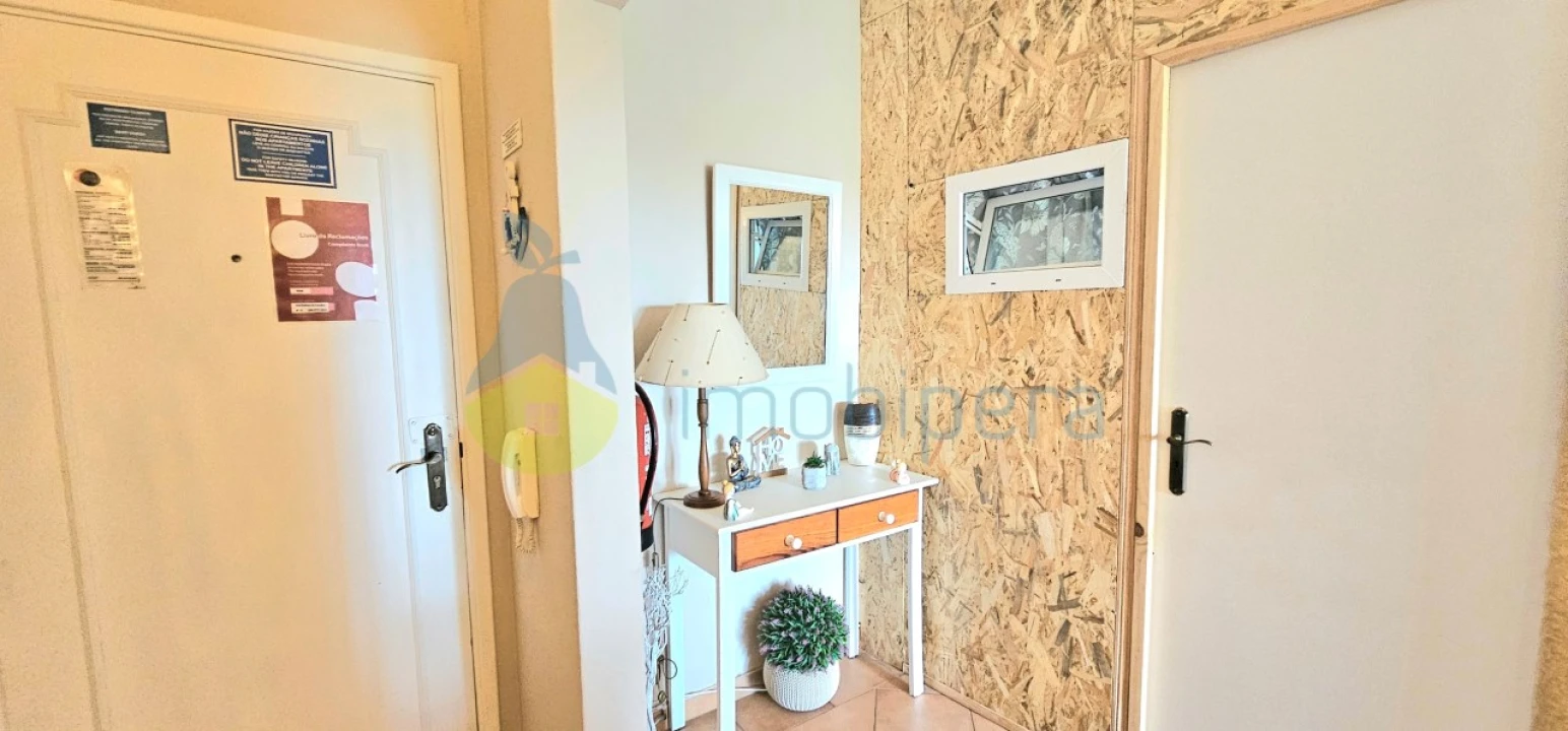 Apartamento T1 para Venda em Alvor Foto 19