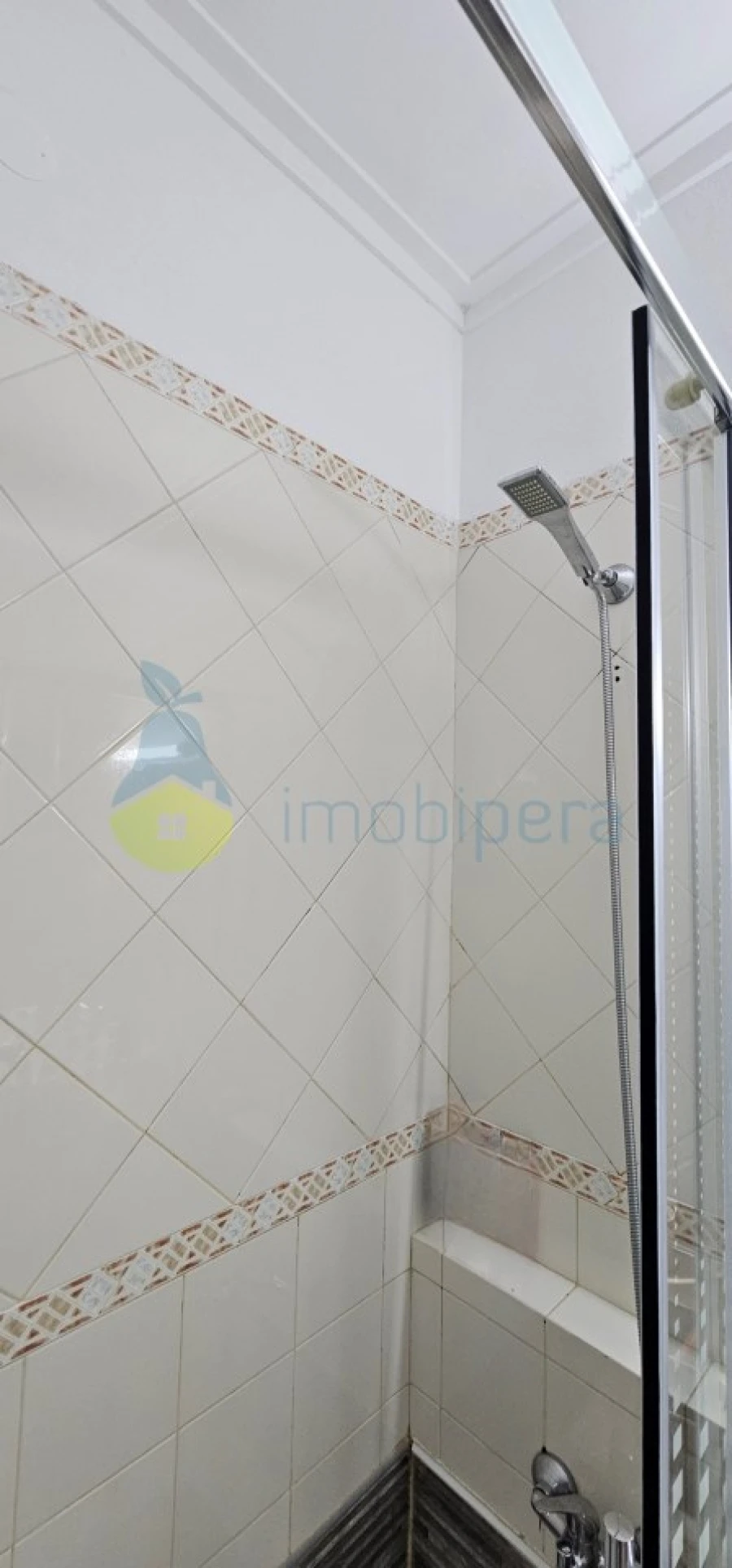 Apartamento T1 para Venda em Alvor Foto 13